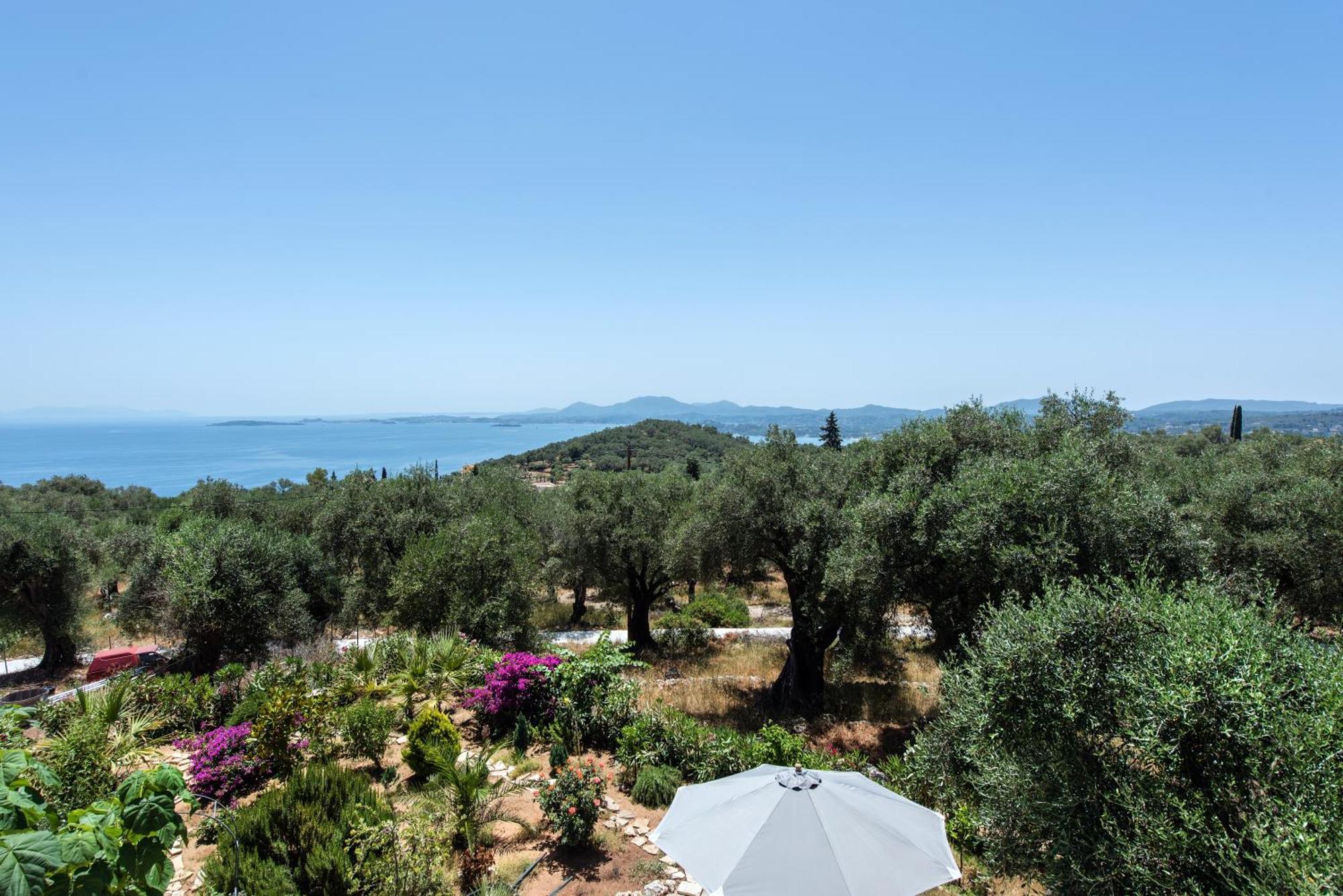 Terra Rossa By Konnect, Views To Ionian Sea Willa